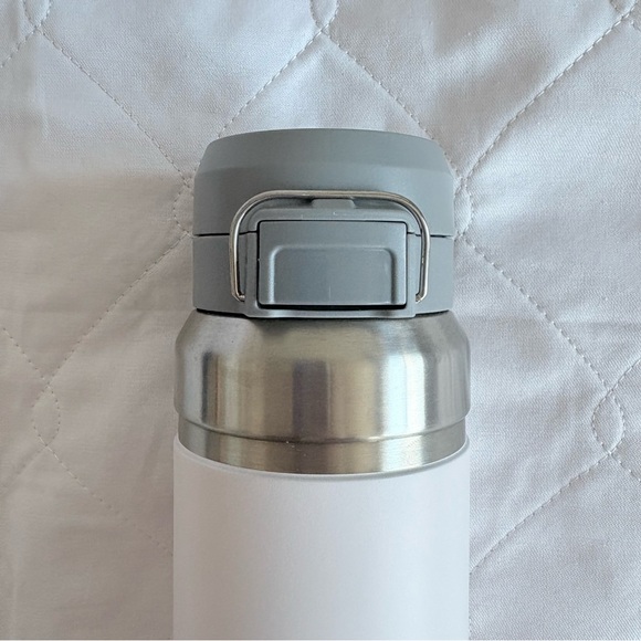 Stanley Pink Quick Flip Go 36oz Bottle - Picture 3 of 6